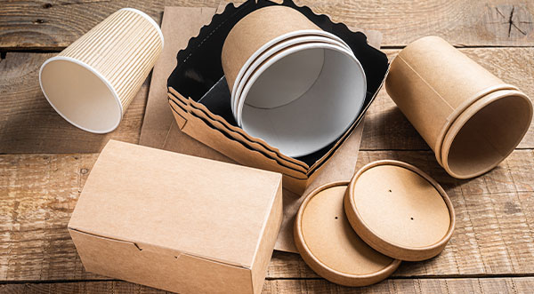 Papieren bekers voor koud drinken: materialen, maten en koopgids
